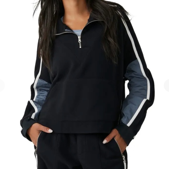 Free People Tops - 🆕 Free People FP Movement Arena Pullover